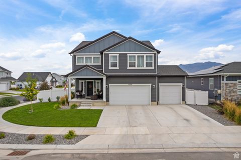 Photo of 4579 N FESTIVAL WAY, Eagle Mountain, UT 84005 (MLS # 2099922)