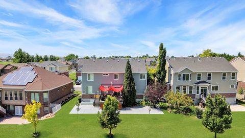 Tiny photo for 1441 BROOKSHIRE DR, Syracuse, UT 84075 (MLS # 2143519)