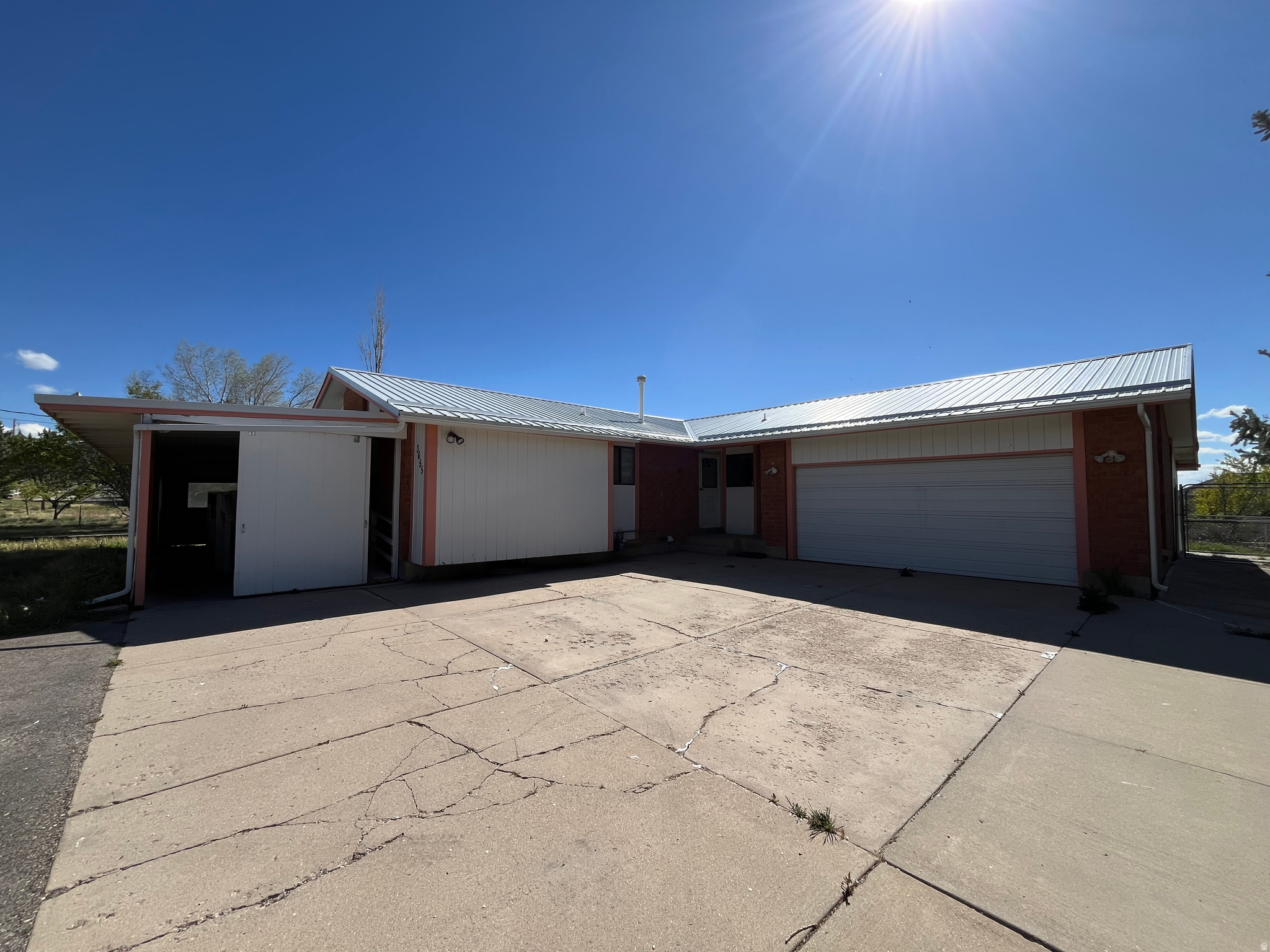 ENOCH CITY - Residential