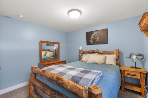 Tiny photo for 490 W 3450 N, Pleasant View, UT 84414 (MLS # 2141388)