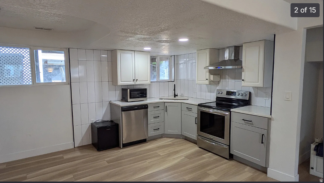 RIVERVIEW ACRES SUB - Residential