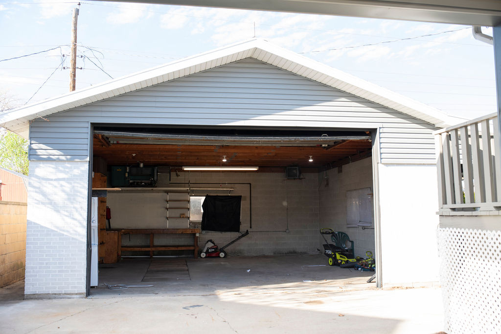 RIVERVIEW ACRES SUB - Residential