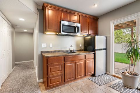 Tiny photo for 991 W OLDHAM DR N, North Salt Lake, UT 84054 (MLS # 2147725)