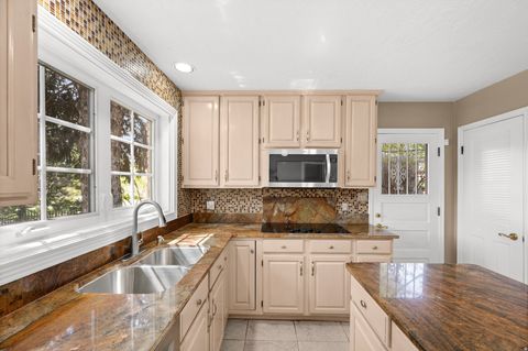 Tiny photo for 2797 E SOMMET DR, Holladay, UT 84117 (MLS # 2148756)