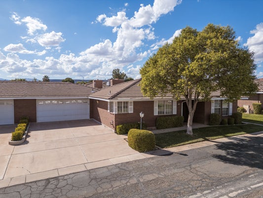 970 E 700 S UNIT 67, SAINT GEORGE, UT 84790 - Image cd297ba6cf52a04e9d4feda8f62ec003/2148282557