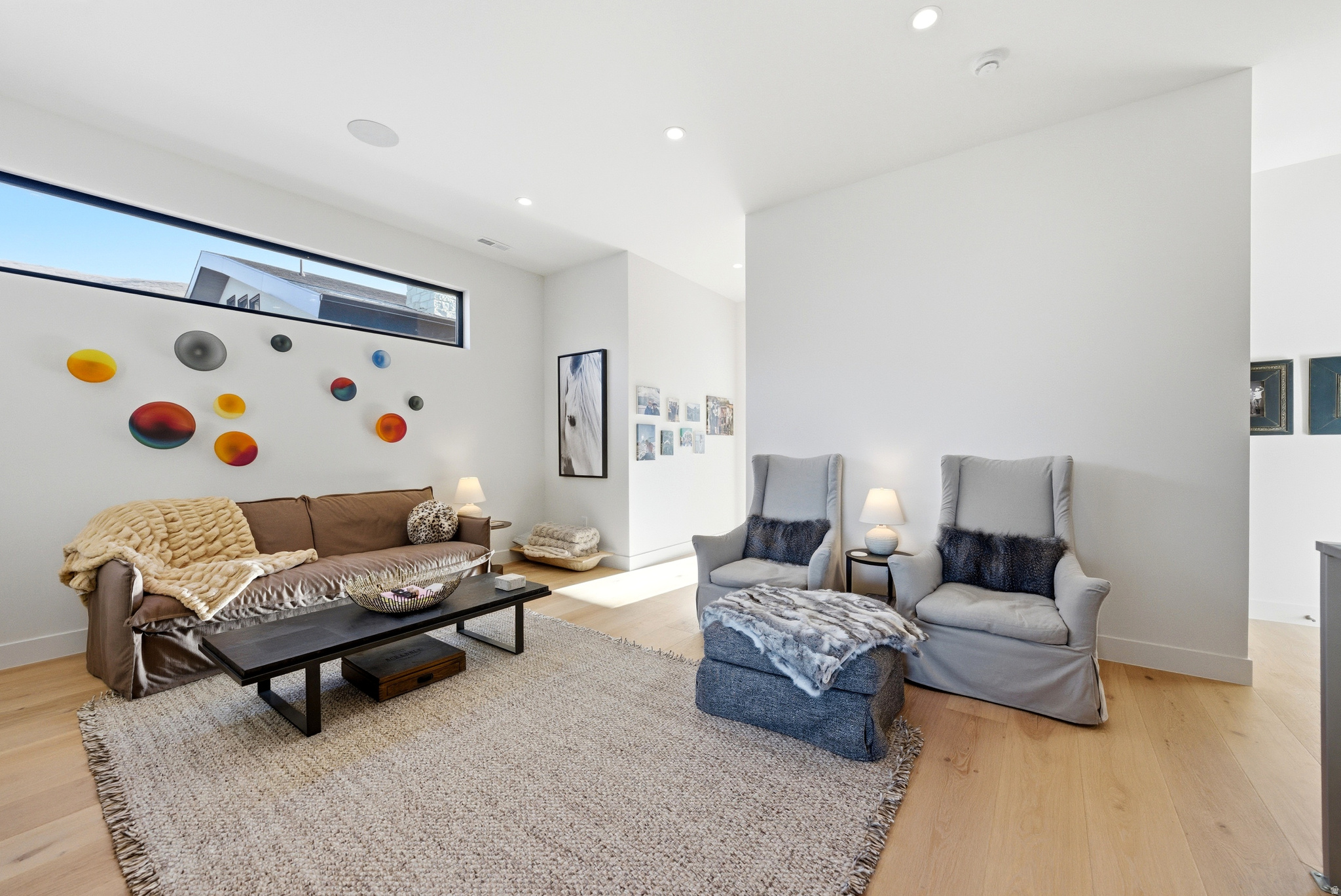 SOARING HAWK - Residential