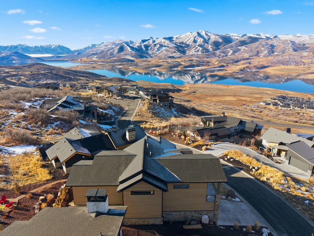 Photo of 11522 N WHITE TAIL CT, Heber City, UT 84032 (MLS # 2137993)