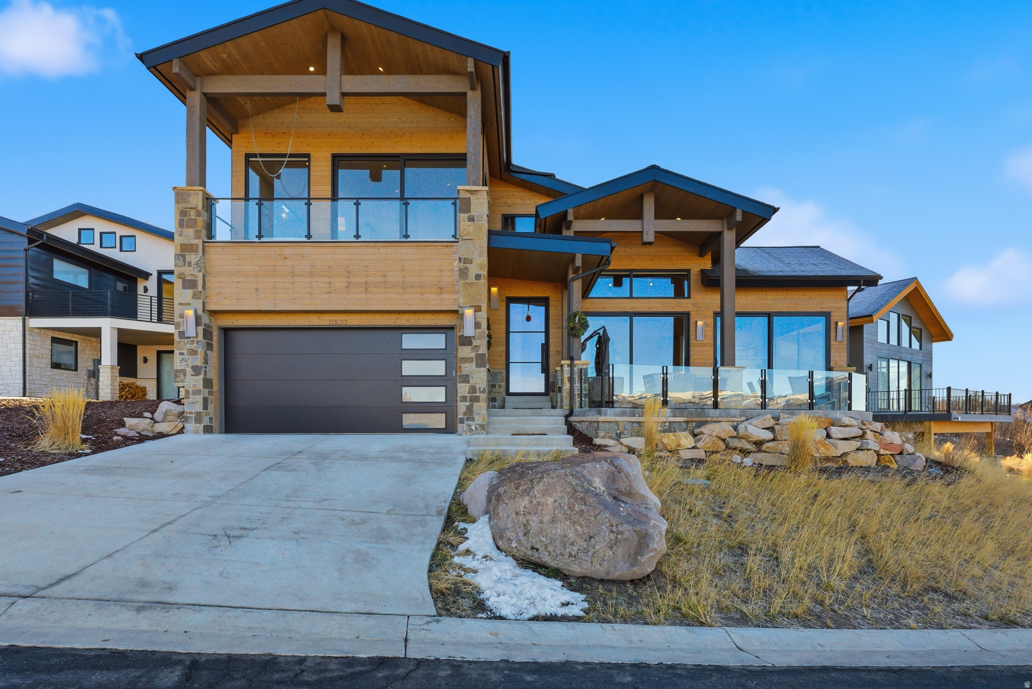 SOARING HAWK - Residential