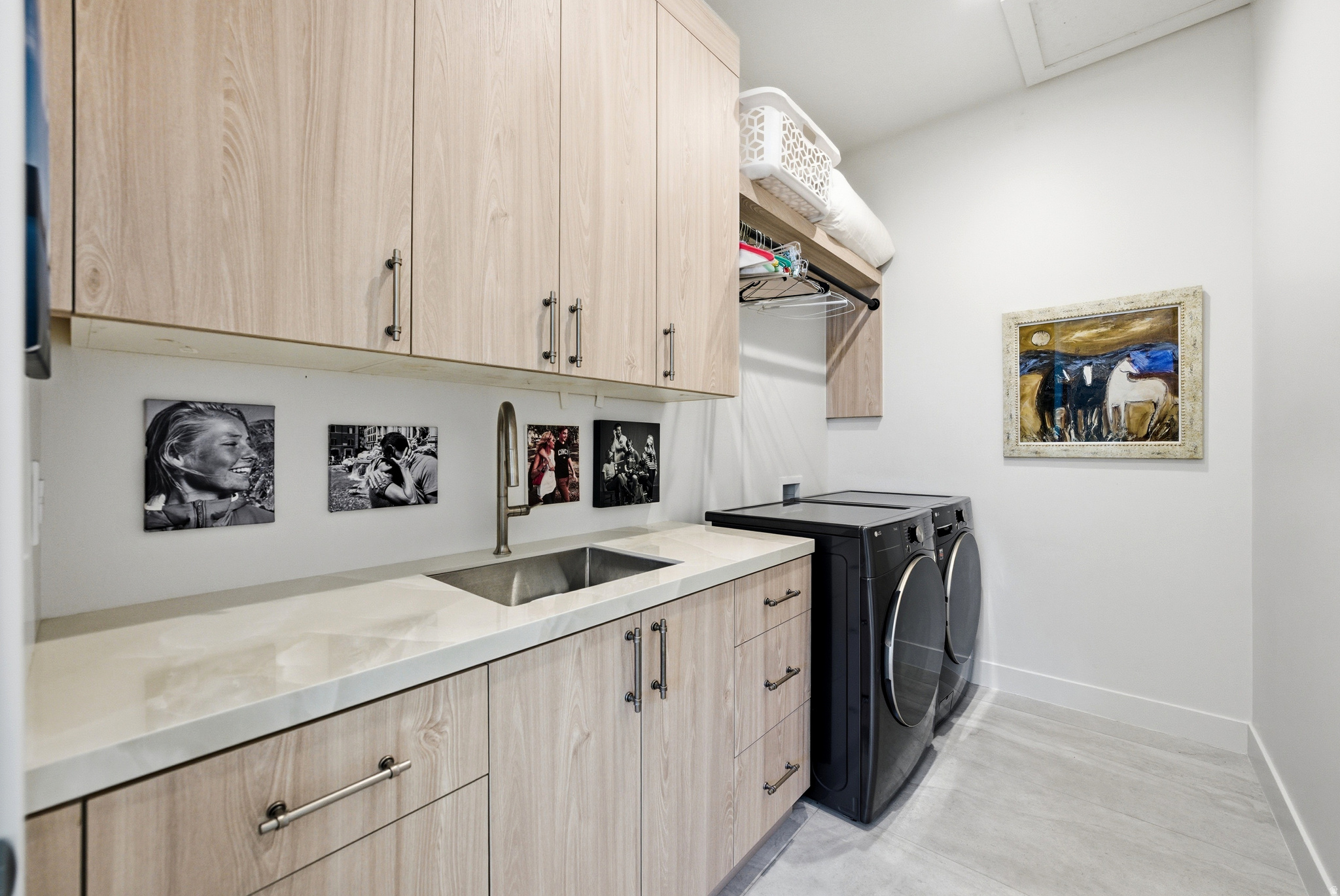 SOARING HAWK - Residential