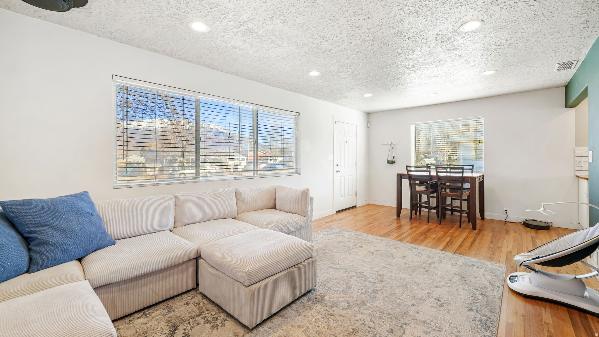 WOLSEY - Residential