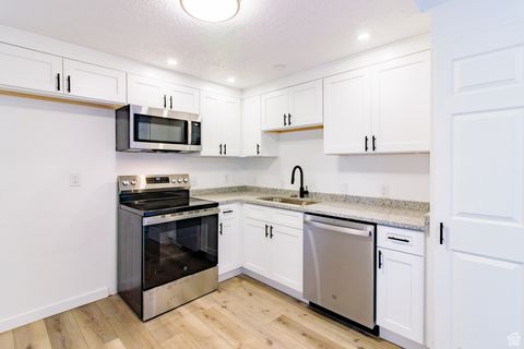 Tiny photo for 65 E 400 S #8, American Fork, UT 84003 (MLS # 2114508)