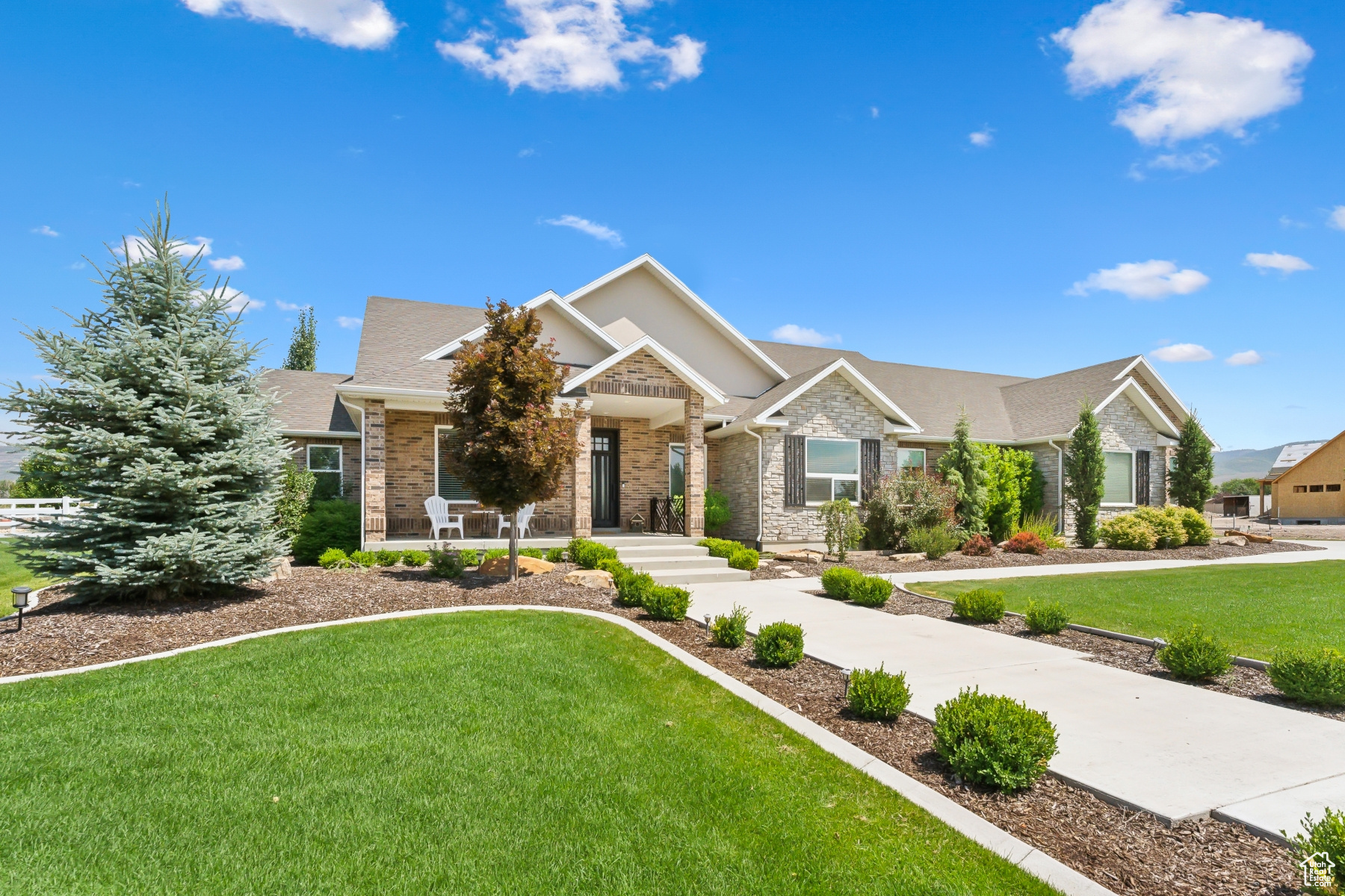 SUMMIT MEADOWS SUBDIVISION - Residential