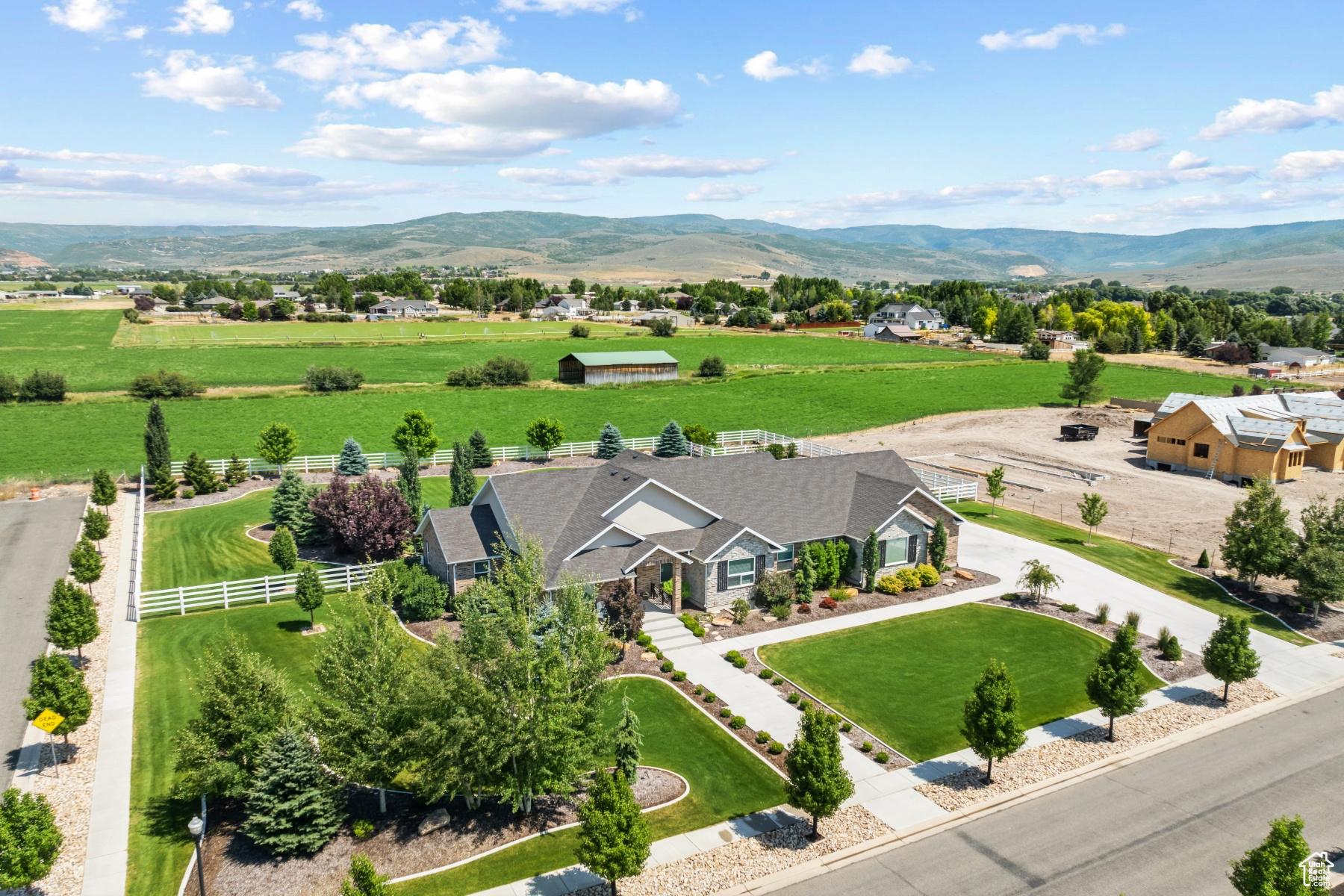 SUMMIT MEADOWS SUBDIVISION - Residential