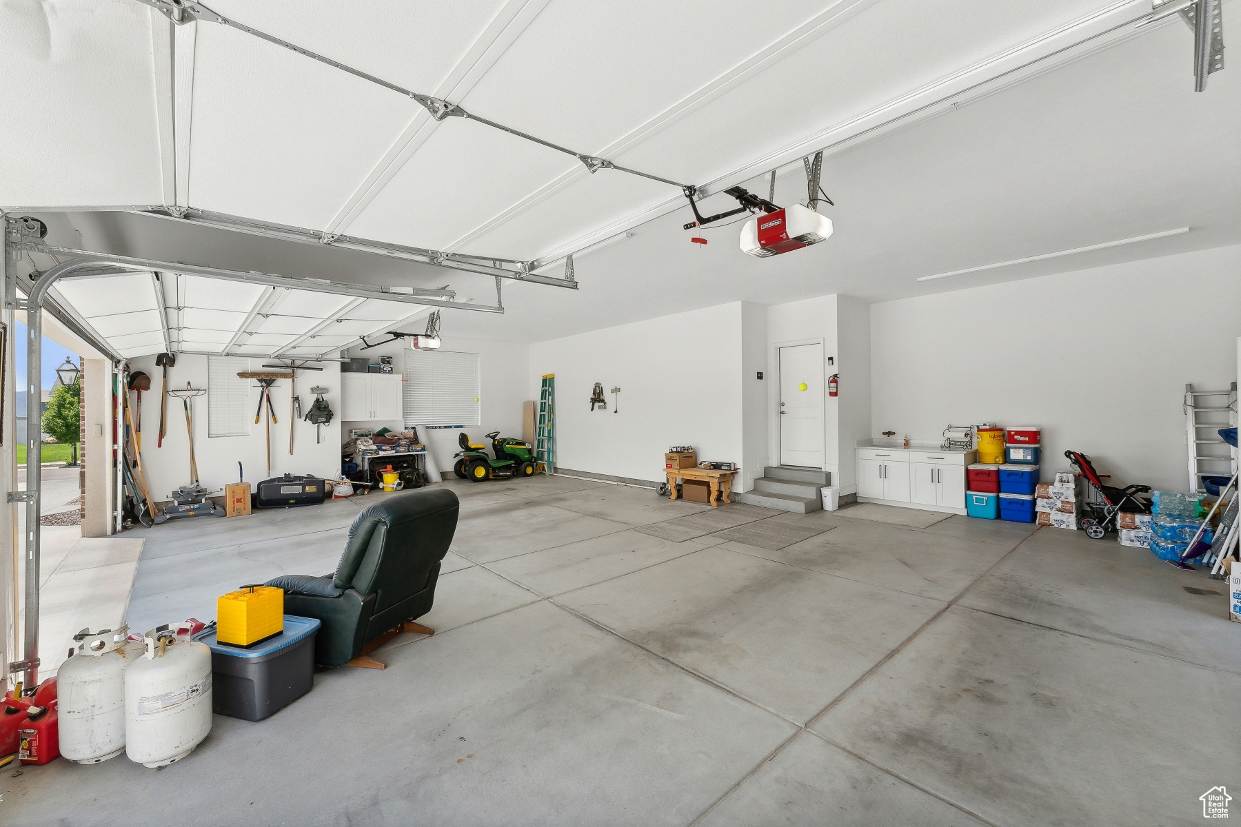 SUMMIT MEADOWS SUBDIVISION - Residential