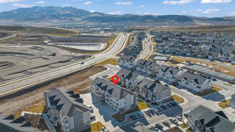 Tiny photo for 753 N FAVREAU LN #U203, Saratoga Springs, UT 84045 (MLS # 2129486)