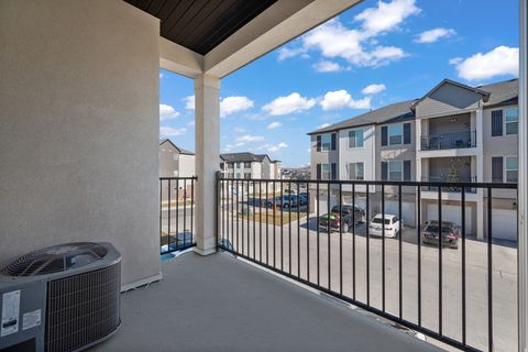 Tiny photo for 753 N FAVREAU LN #U203, Saratoga Springs, UT 84045 (MLS # 2129486)