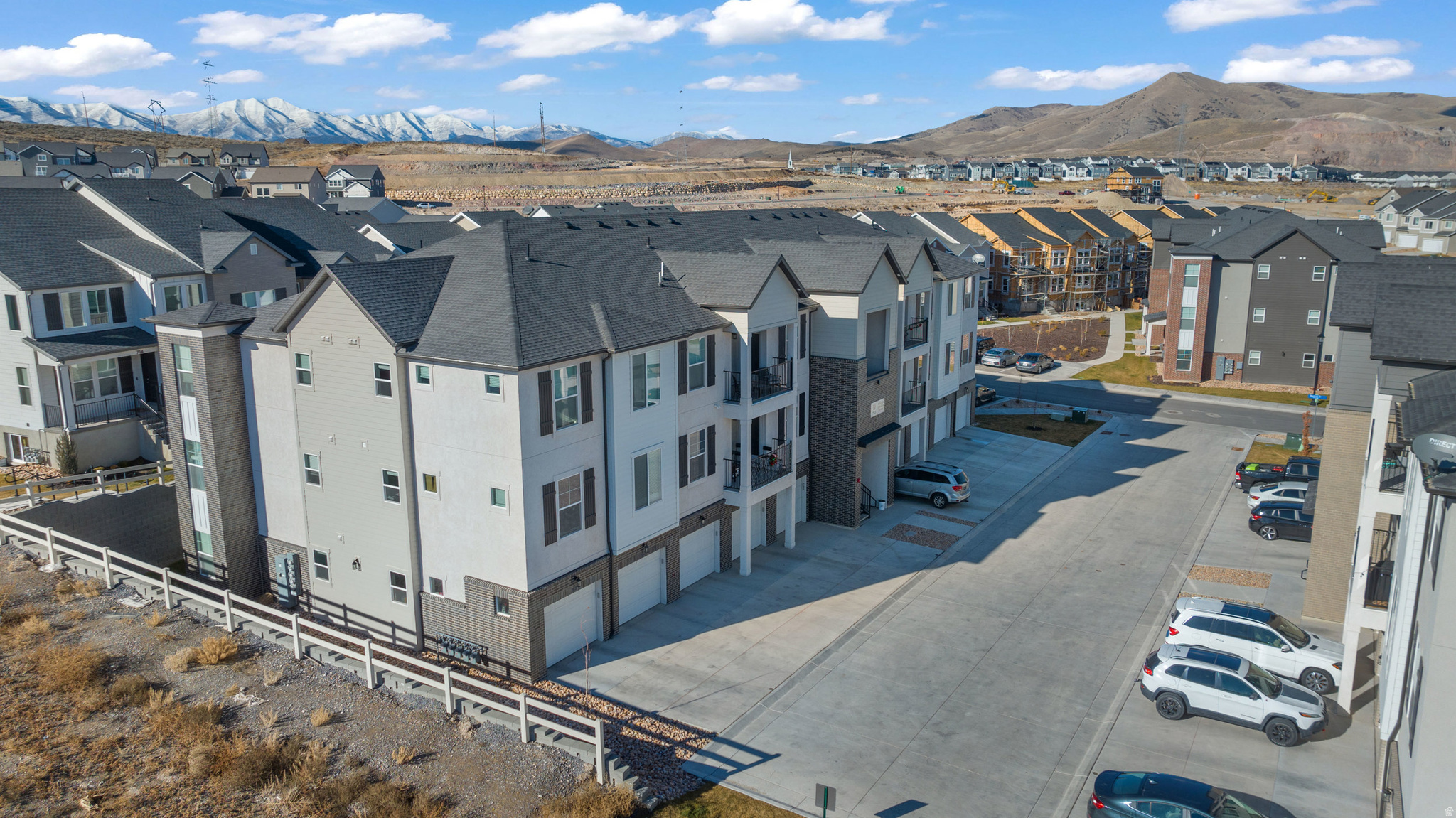 HIGHRIDGE - Residential