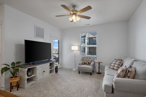 Tiny photo for 753 N FAVREAU LN #U203, Saratoga Springs, UT 84045 (MLS # 2129486)