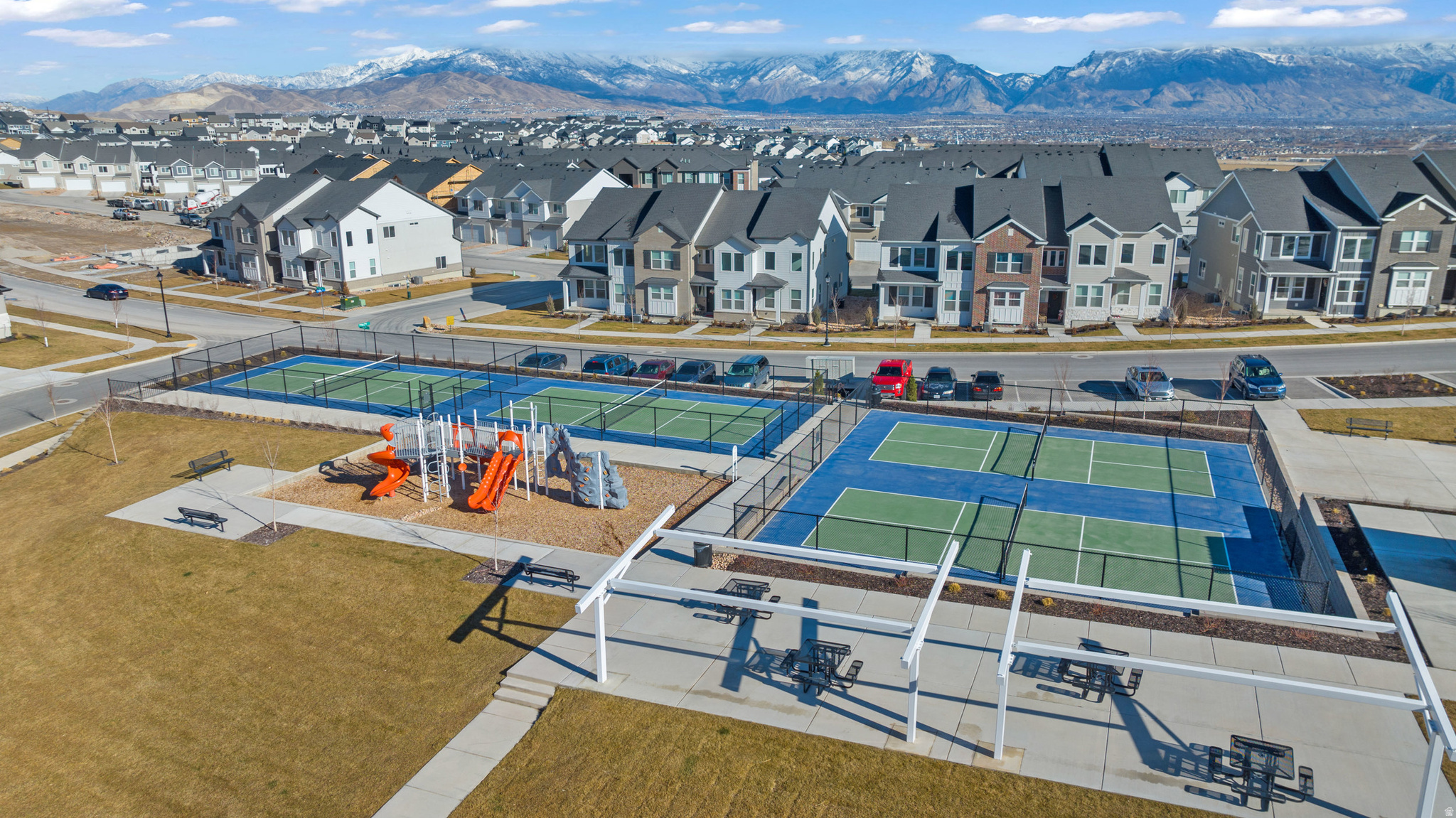 HIGHRIDGE - Residential