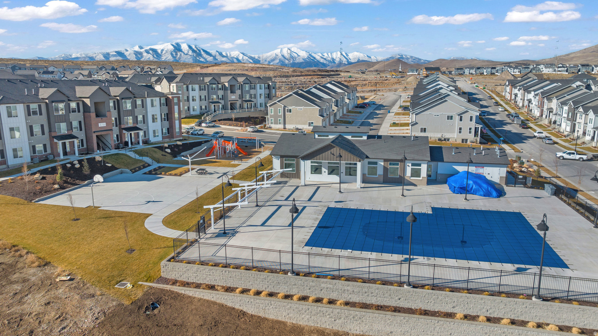 HIGHRIDGE - Residential