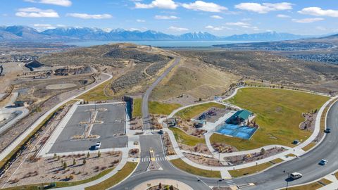 Tiny photo for 753 N FAVREAU LN #U203, Saratoga Springs, UT 84045 (MLS # 2129486)