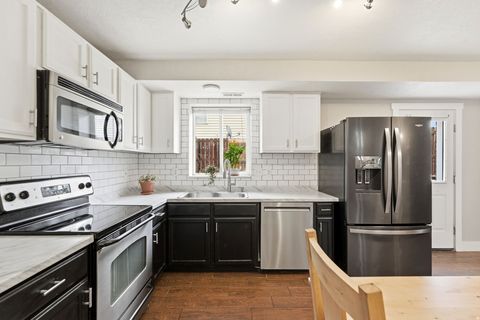 Tiny photo for 1835 W 800 N, Pleasant Grove, UT 84062 (MLS # 2138245)