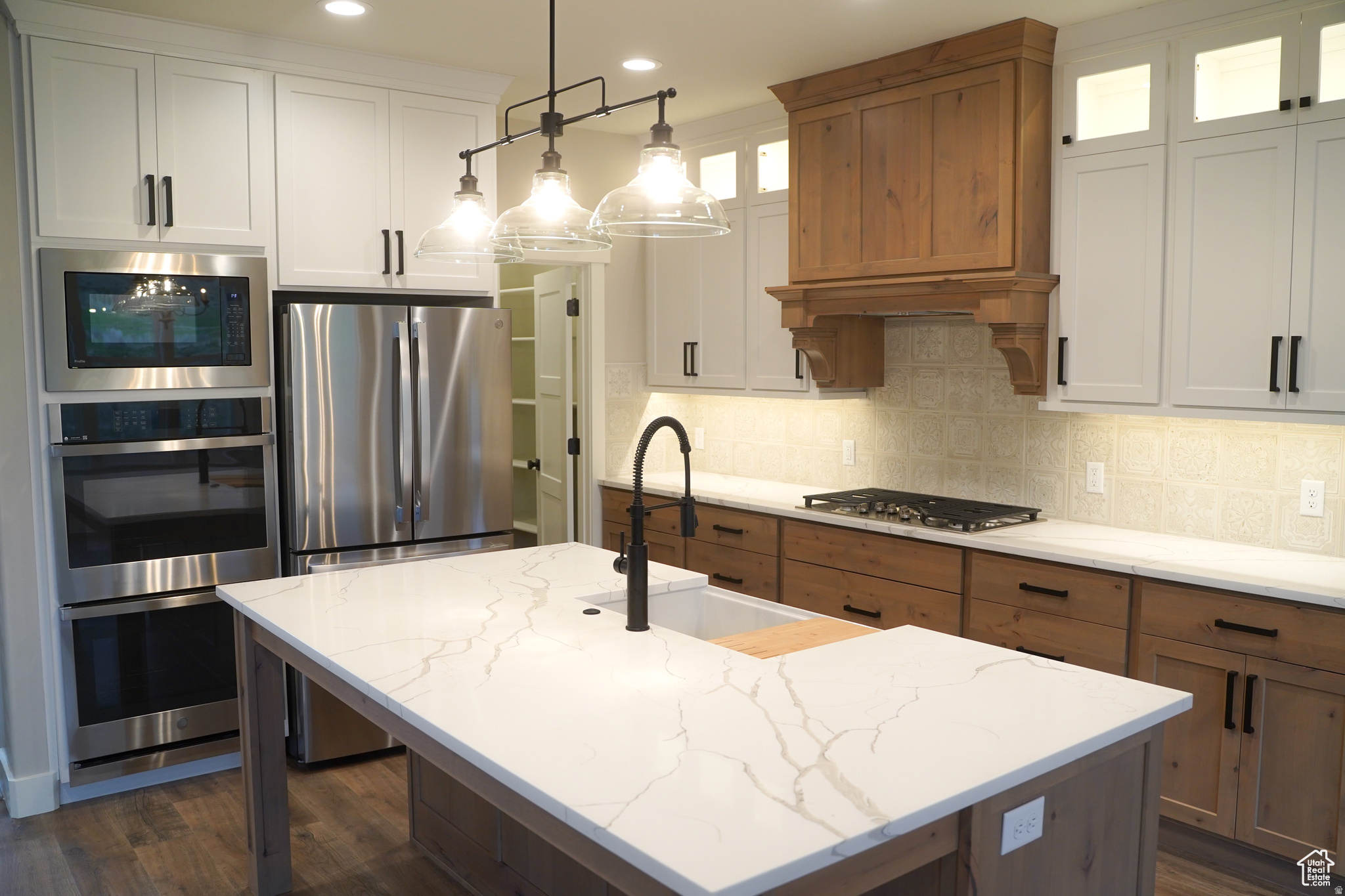 TEMPLE VIEW ESTATES - Residential