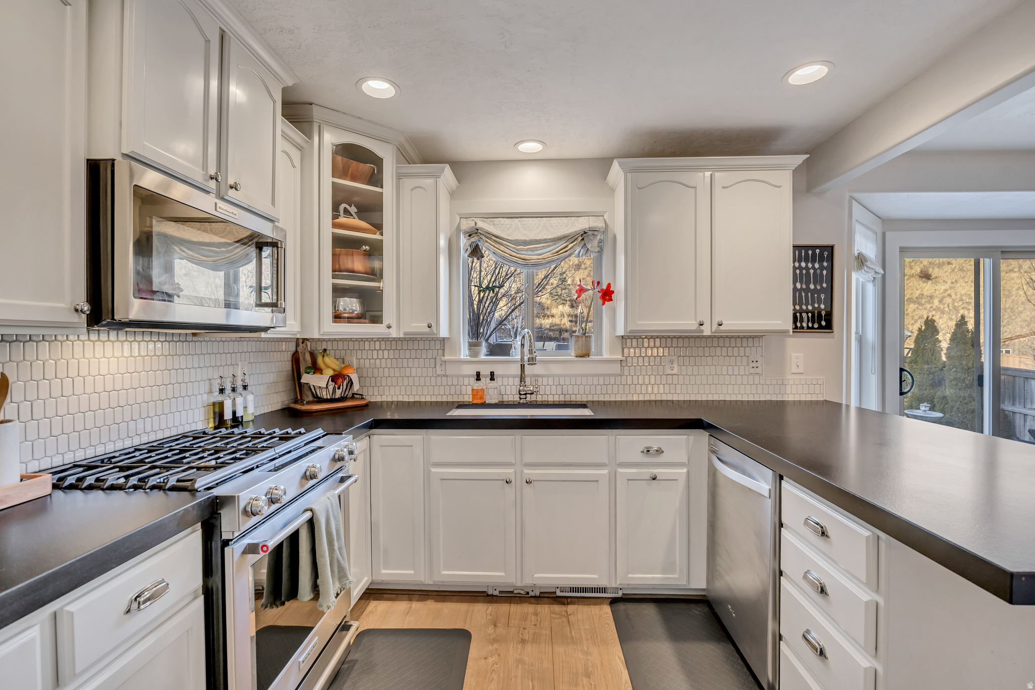 MAPLE HOLLOW 10 11 13 AT SUNCREST - Residential