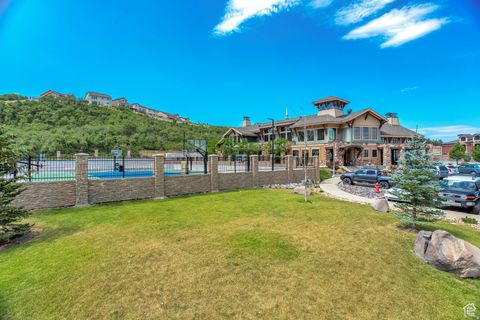 Tiny photo for 2043 E BROOKINGS DR, Draper (UT Cnty), UT 84020 (MLS # 2132481)