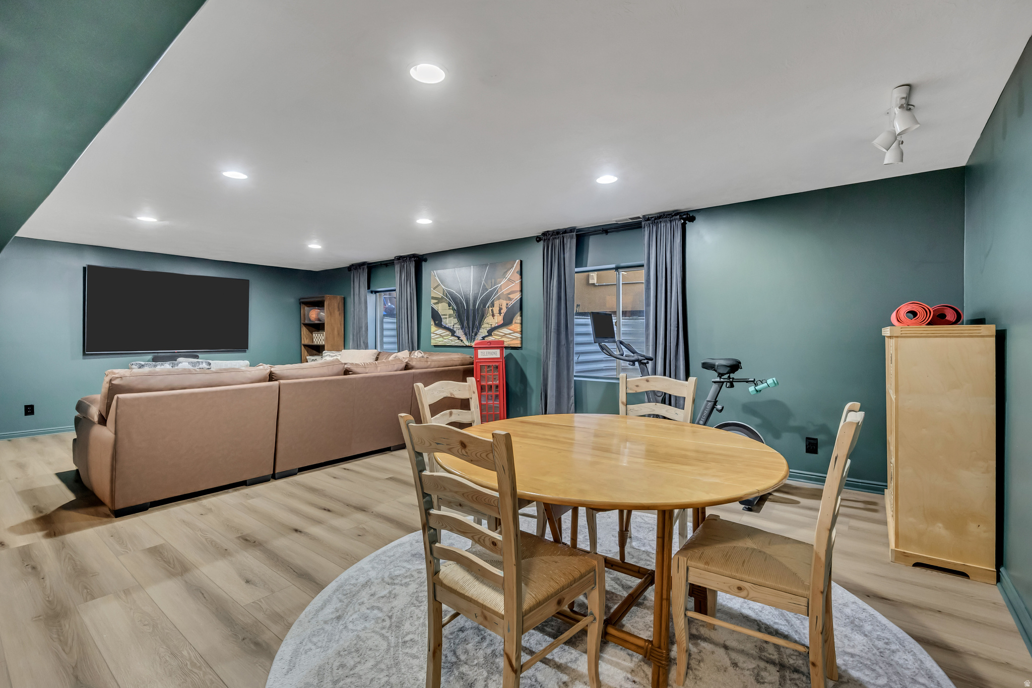 MAPLE HOLLOW 10 11 13 AT SUNCREST - Residential