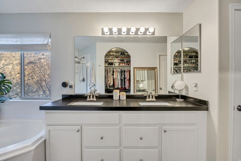 Tiny photo for 2043 E BROOKINGS DR, Draper (UT Cnty), UT 84020 (MLS # 2132481)