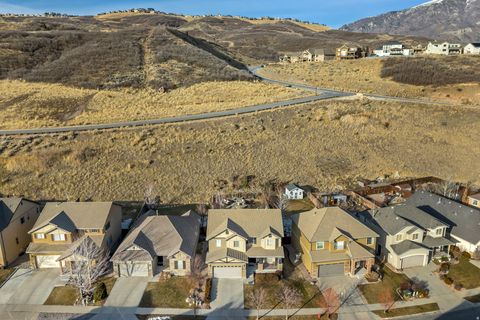 Tiny photo for 2043 E BROOKINGS DR, Draper (UT Cnty), UT 84020 (MLS # 2132481)