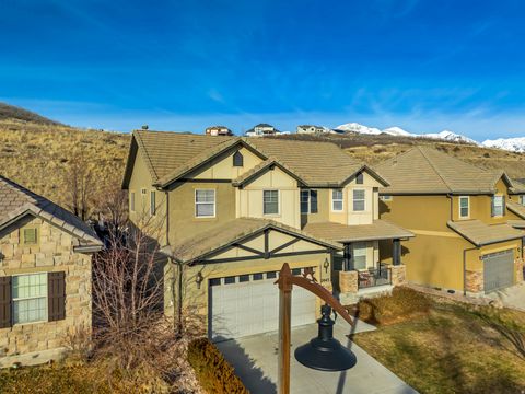 Tiny photo for 2043 E BROOKINGS DR, Draper (UT Cnty), UT 84020 (MLS # 2132481)