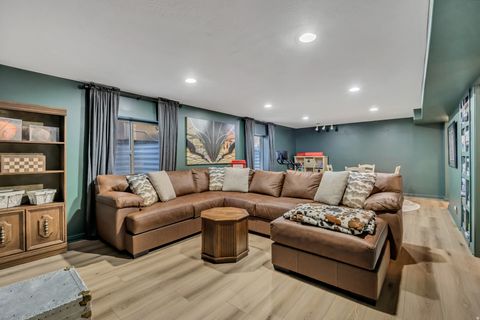 Tiny photo for 2043 E BROOKINGS DR, Draper (UT Cnty), UT 84020 (MLS # 2132481)