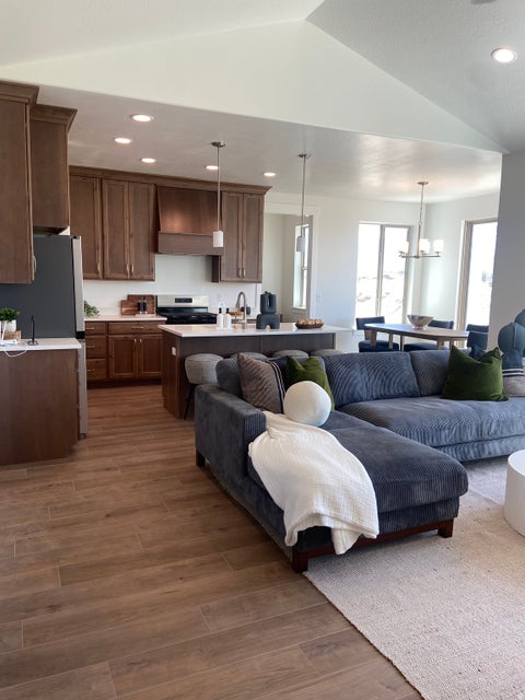 Tiny photo for 1103 N COYOTE CRK #116, Saratoga Springs, UT 84045 (MLS # 2170490)