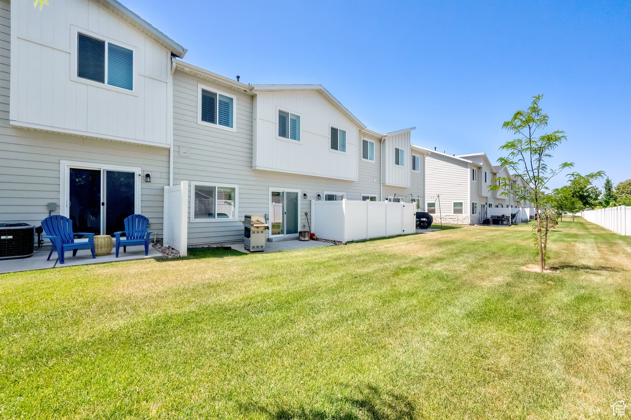 PROMINENCE POINT SUB - Residential