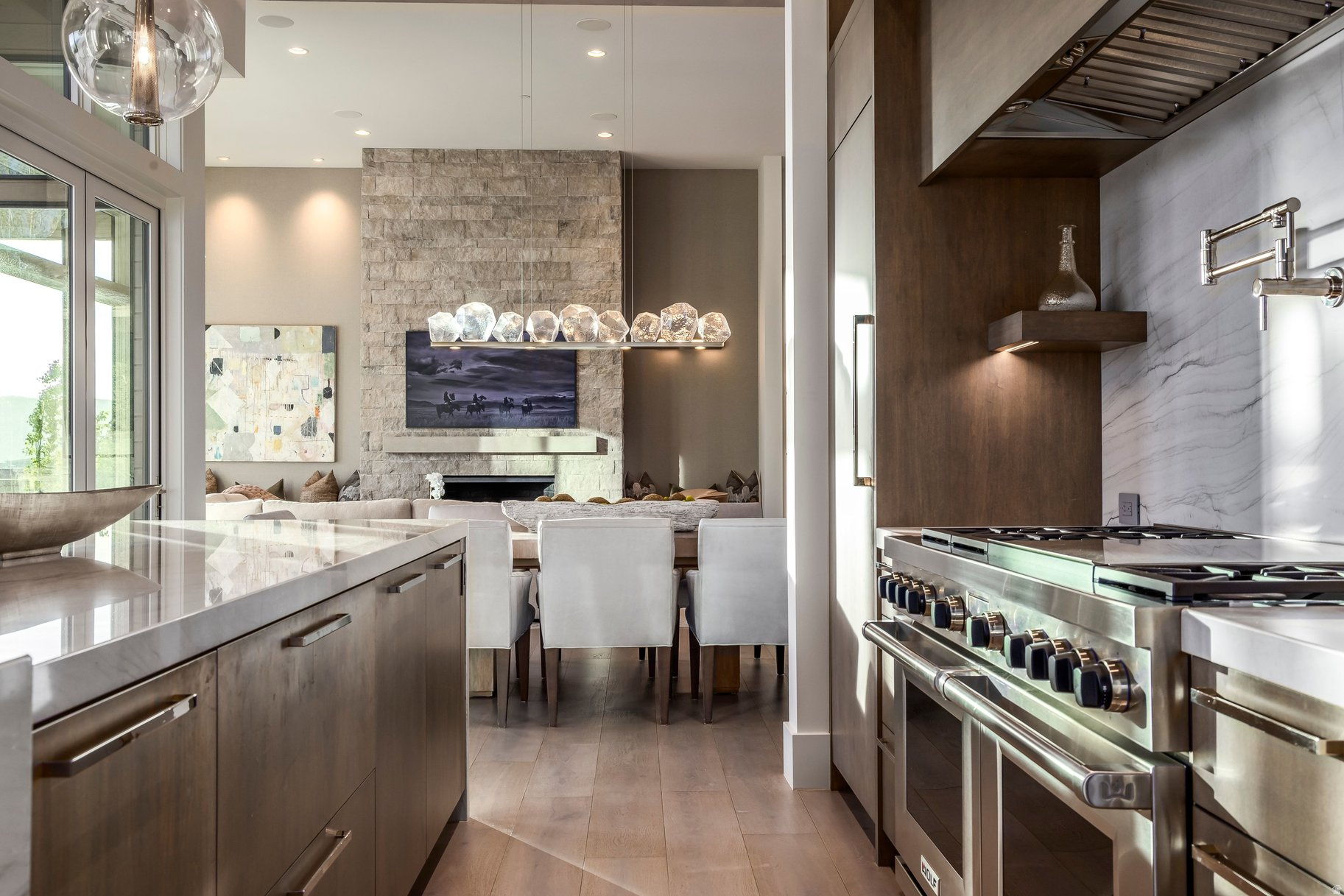WEST HILLS - Residential