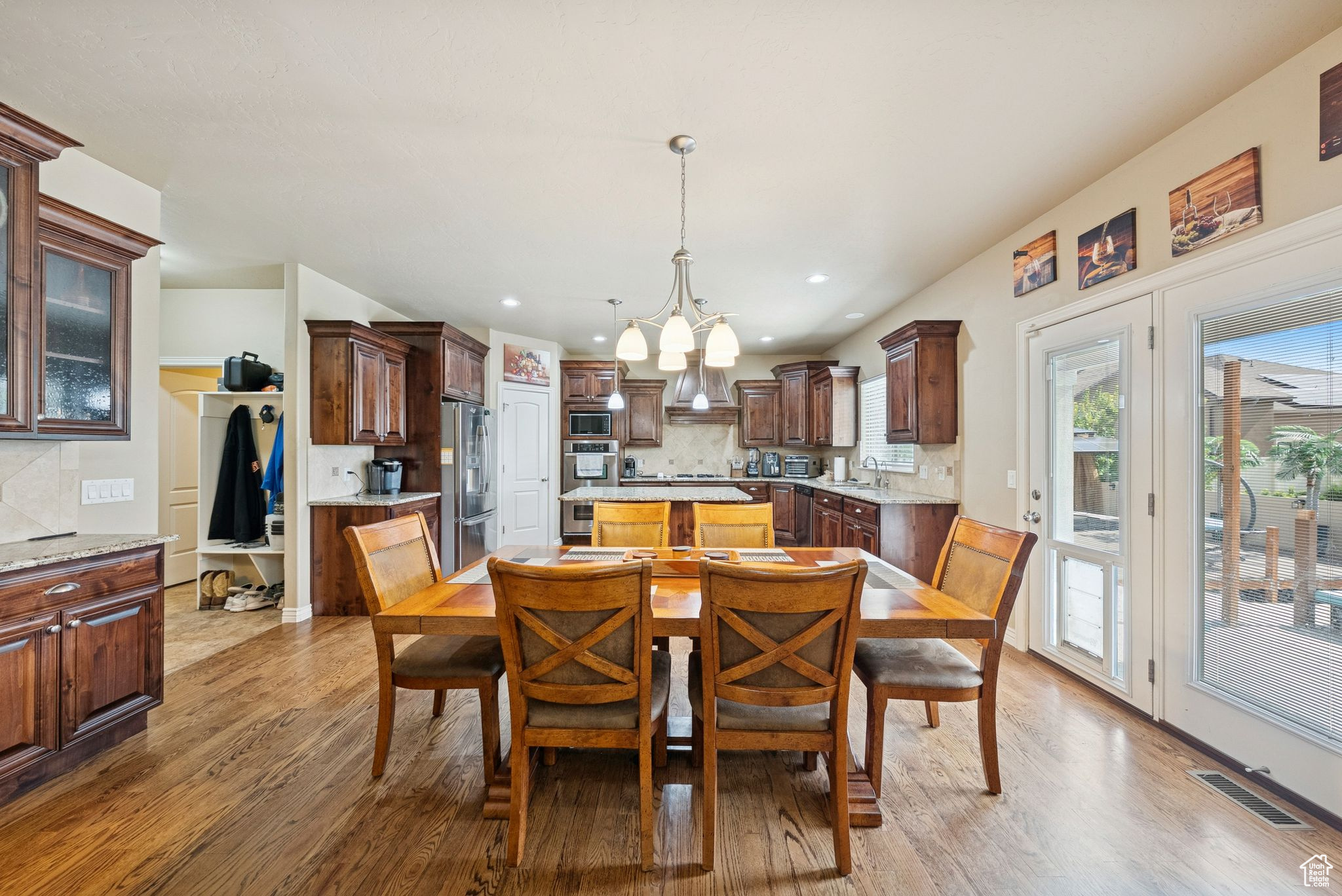 SHADY BROOK LANE PUD - Residential