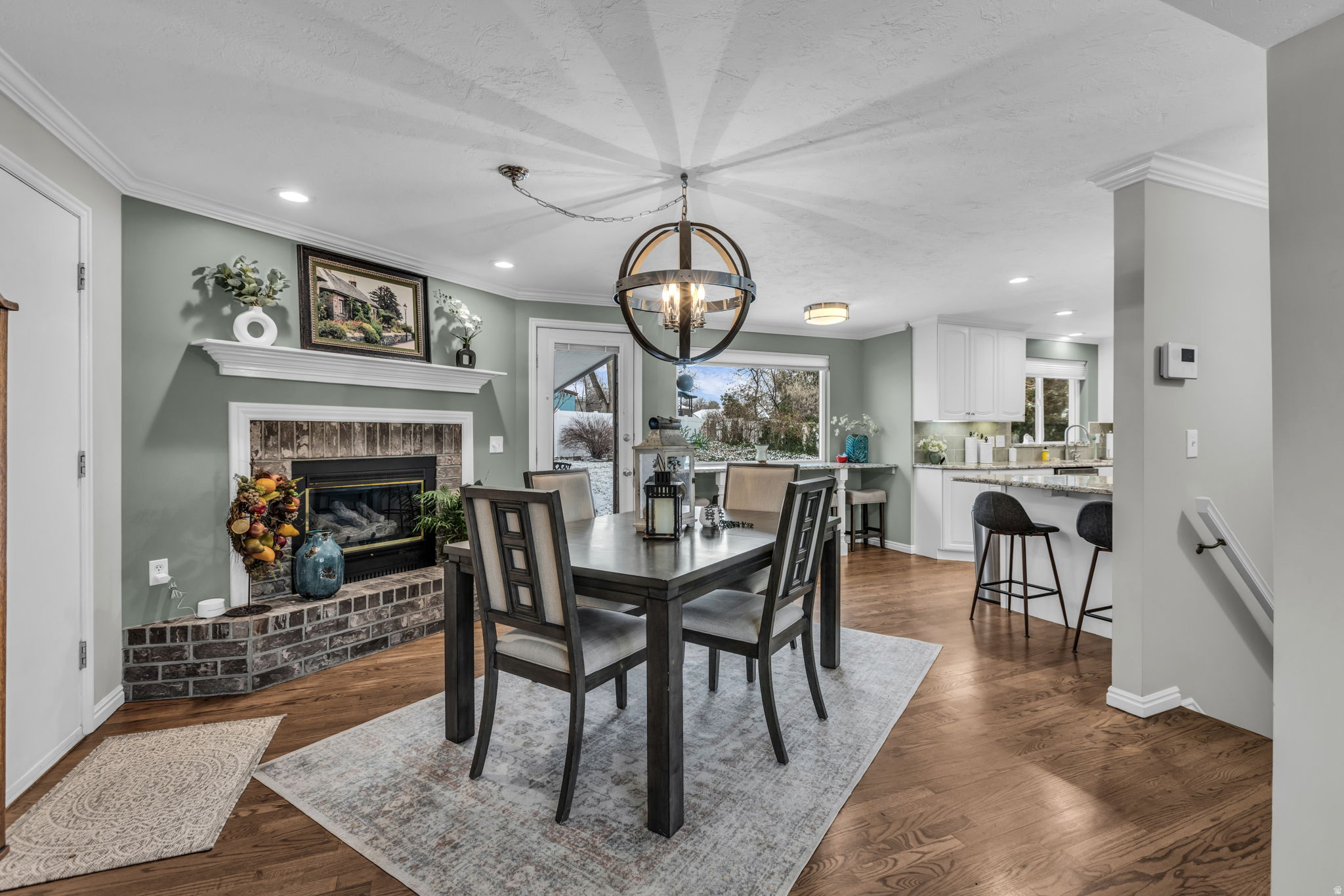 CAPISTRANO VILLA - Residential