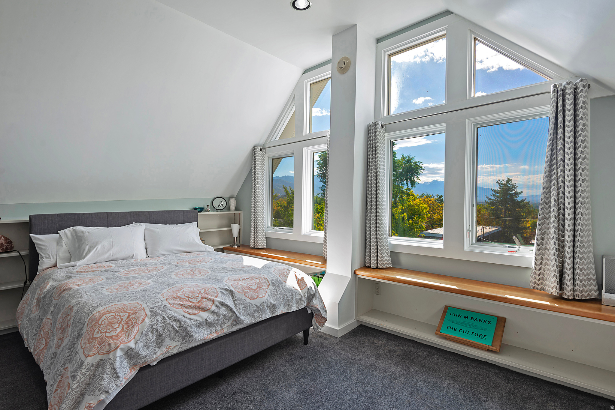 AVENUES - Residential