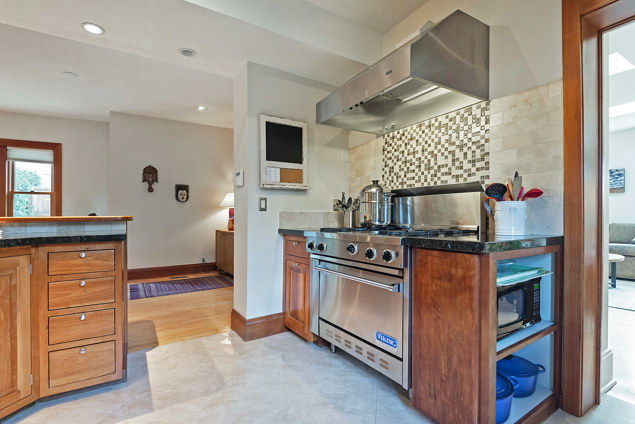 AVENUES - Residential