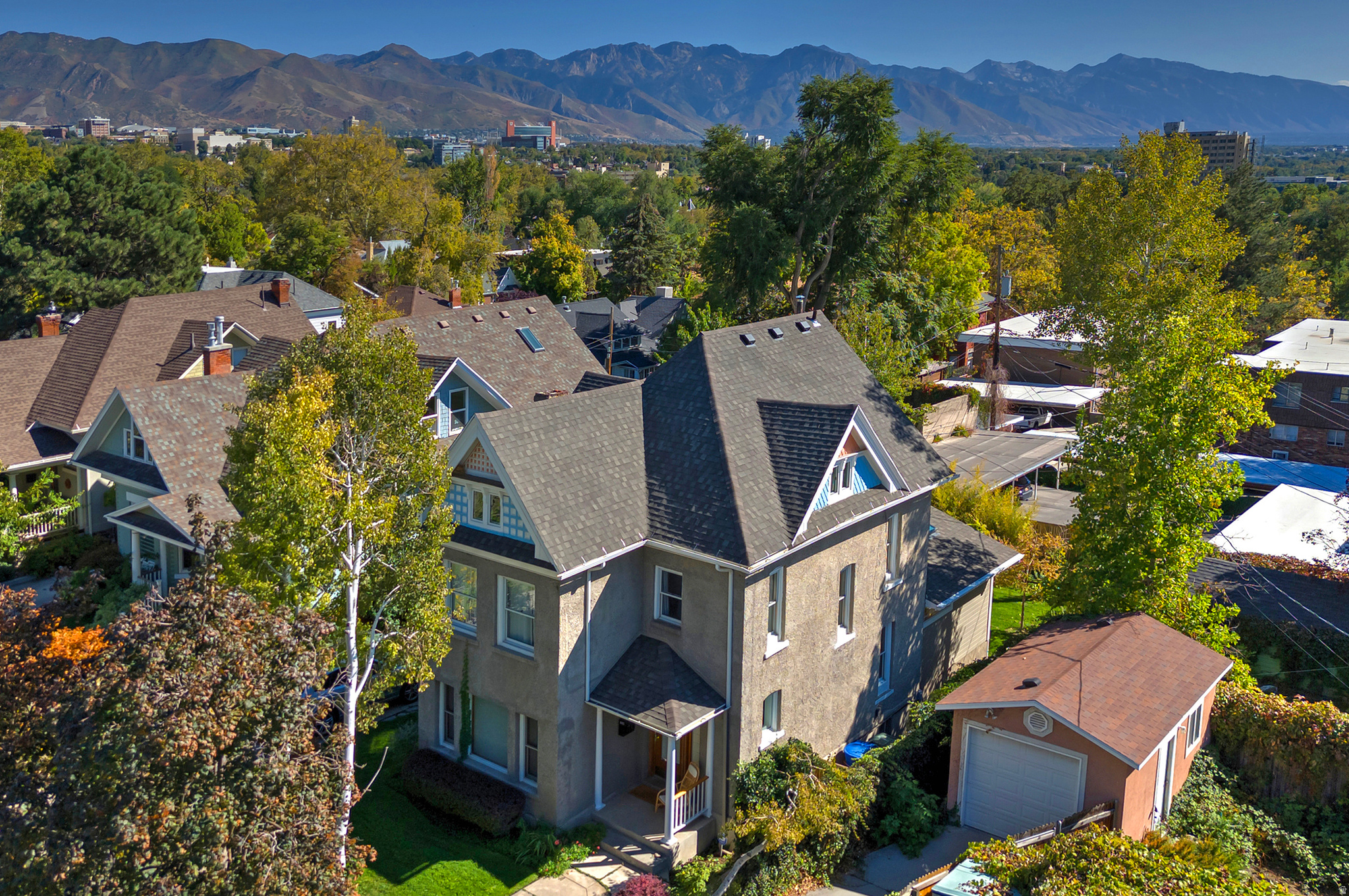 AVENUES - Residential