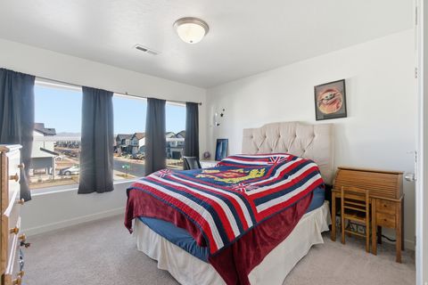 Tiny photo for 732 E STONEBRIAR DR N, Eagle Mountain, UT 84005 (MLS # 2135472)