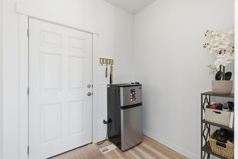 Tiny photo for 732 E STONEBRIAR DR N, Eagle Mountain, UT 84005 (MLS # 2135472)