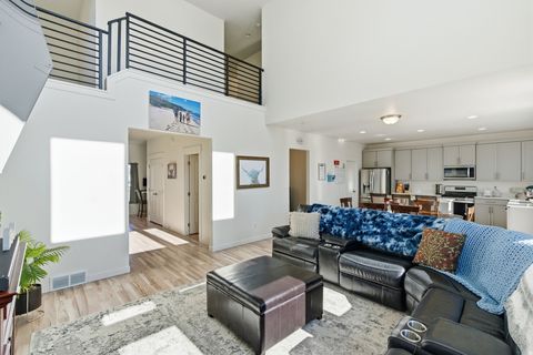 Tiny photo for 732 E STONEBRIAR DR N, Eagle Mountain, UT 84005 (MLS # 2135472)