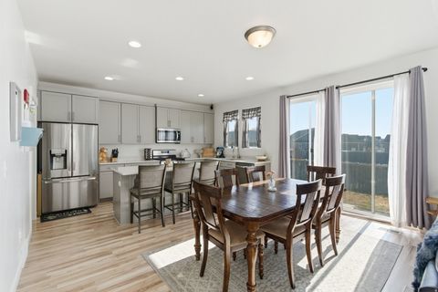 Tiny photo for 732 E STONEBRIAR DR N, Eagle Mountain, UT 84005 (MLS # 2135472)