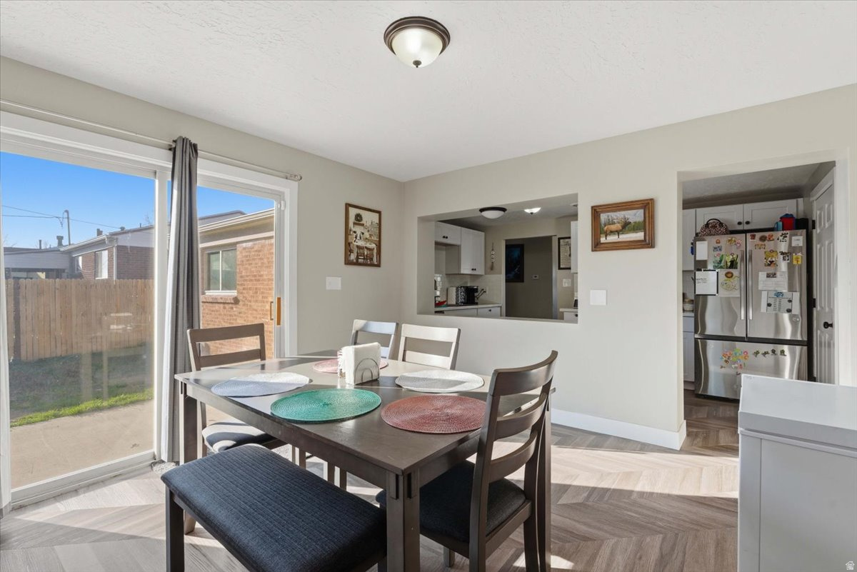 LAKE RIDGE - Residential