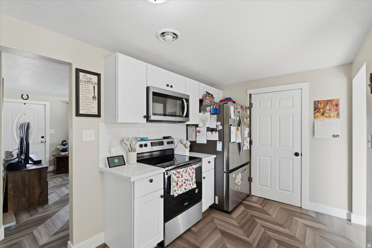 LAKE RIDGE - Residential