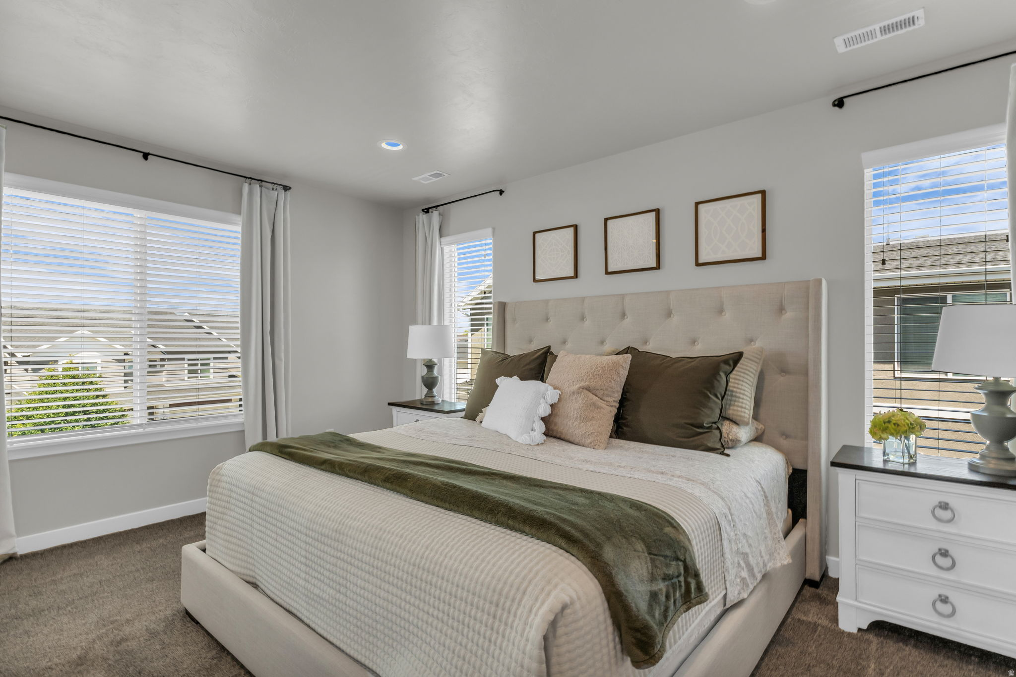 RUSHTON MEADOWS TOWN - Residential