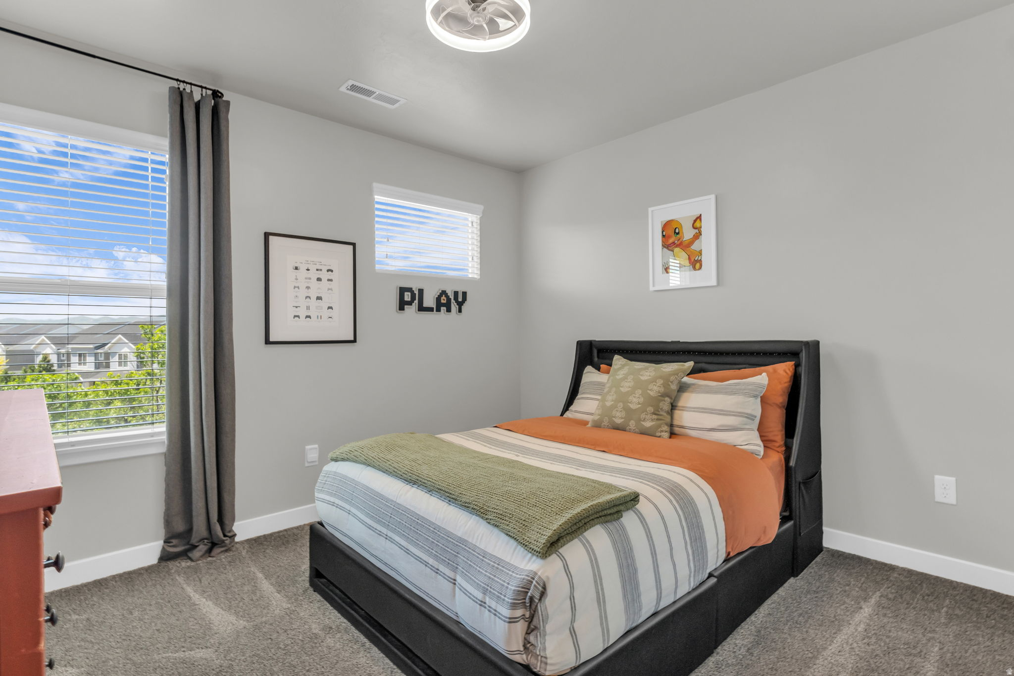 RUSHTON MEADOWS TOWN - Residential